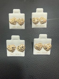 14 karat gold heart 💛 nugget earrings
