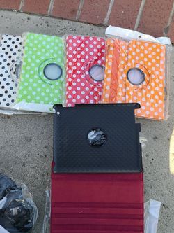 tablets case and headphones 