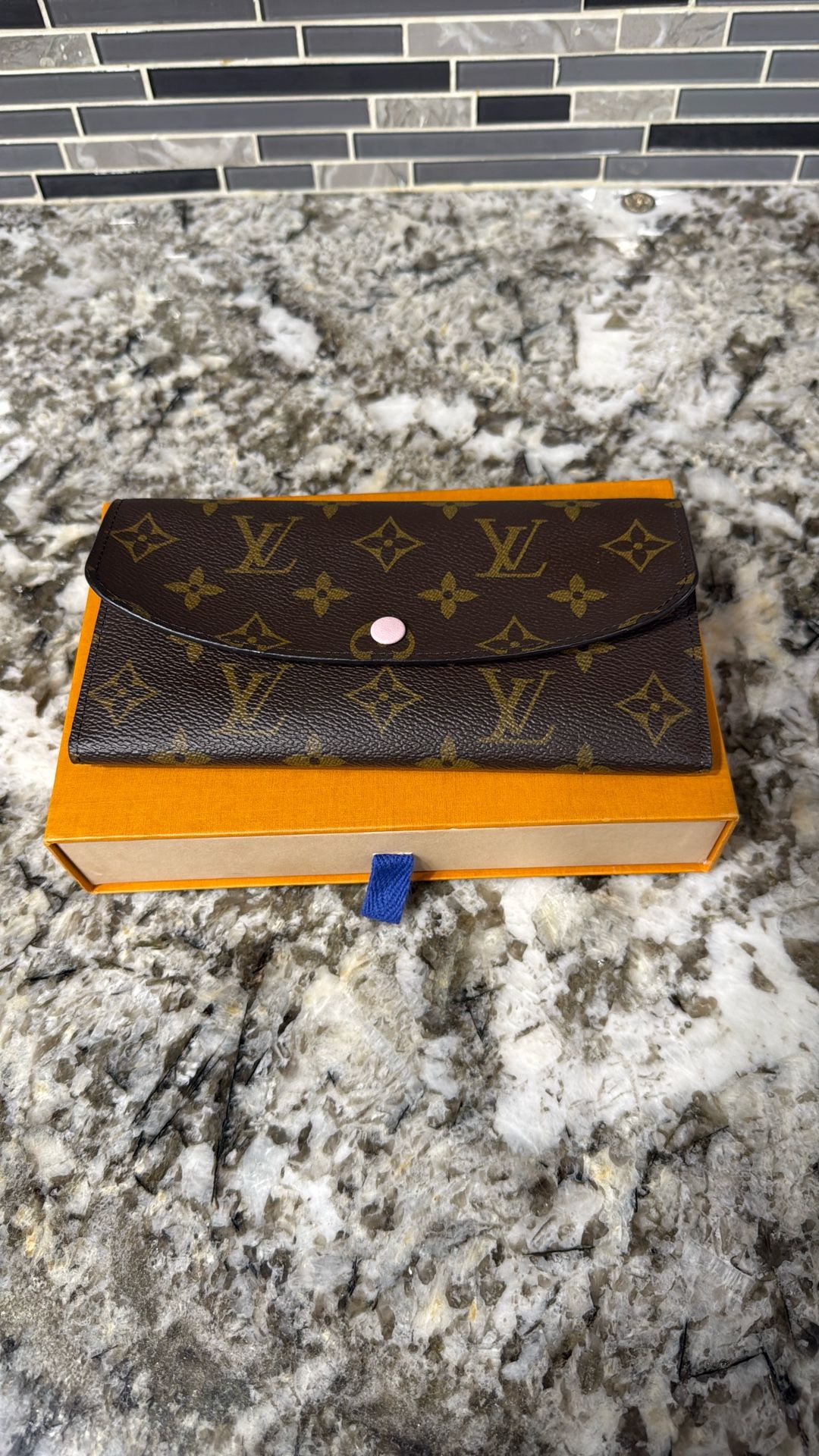 Louis Vuitton Emilie Wallet