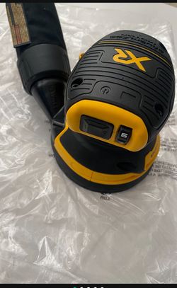 DEWALT XR MAX  BRUSHLESS 20V different speed, RANDOM ORBITAL SANDER NEW $100 FIRM TOOL ONLY