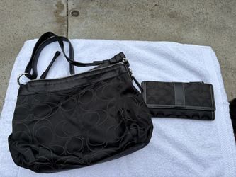 Coach Black Purse And Wallet 