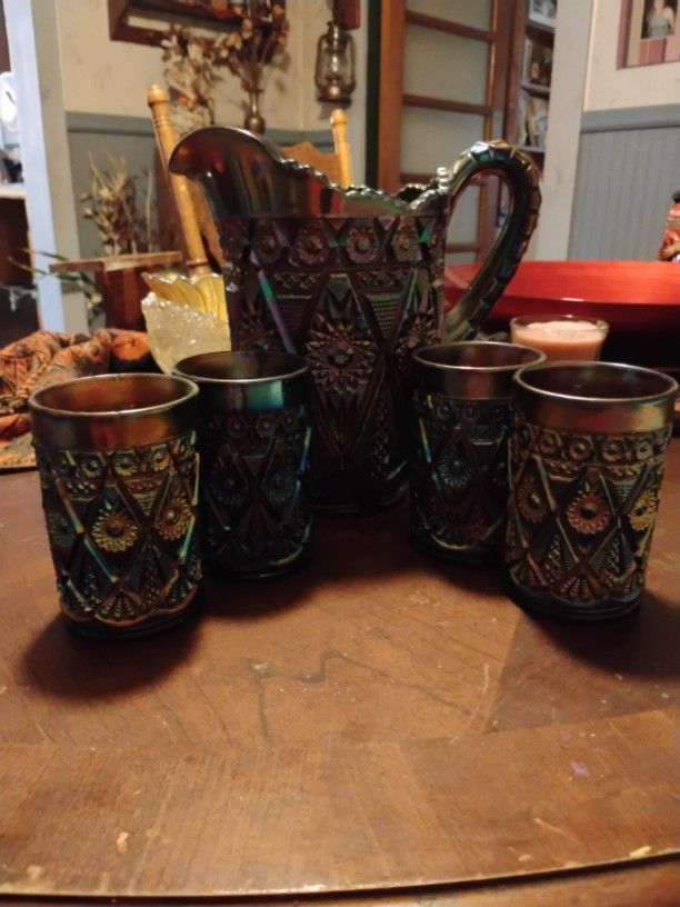 Carnival Glass One Pitcher 4 Glasses