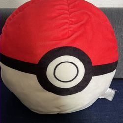 Pokémon Ball Squishy