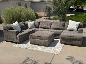 Nice gray couch with ottoman