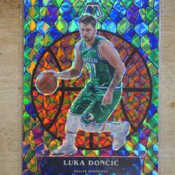 2020-21 Panini Mosaic Luka Doncic #9 Stained Glass Prizm Dallas Maverics. collectible. 