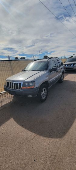 2001 JEEP LAREDO 4X4 $2,700 obo