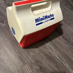 Minimate Igloo Cooler - Great Condition 