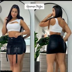 Authentic Colombian Black Cargo Skirt, Size COL 12 USA 7-8