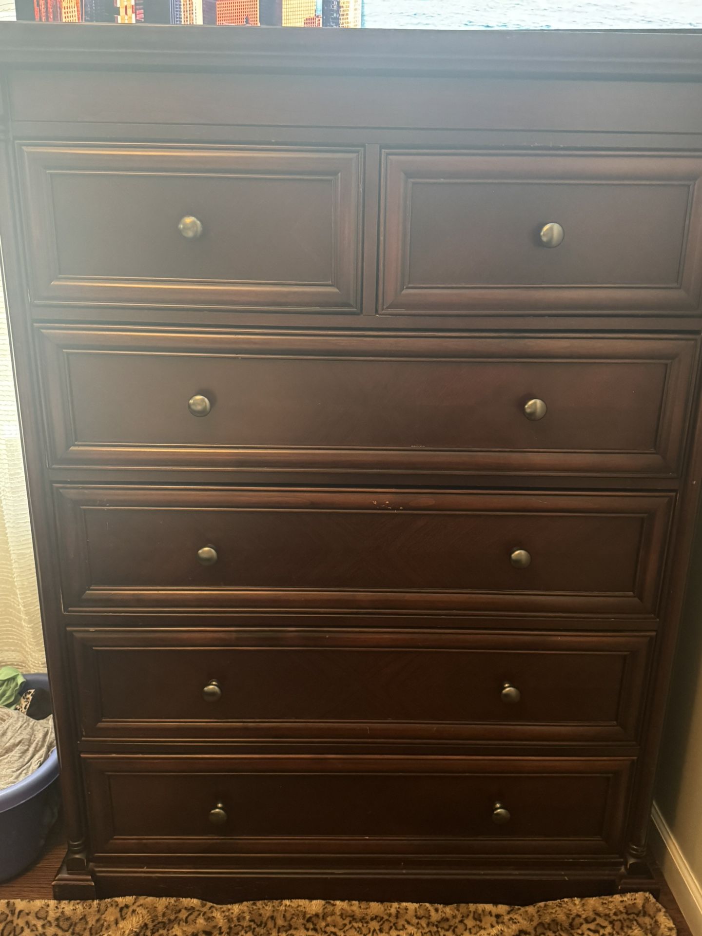 Bedroom Set - Dresser, Chest, Nightstands 