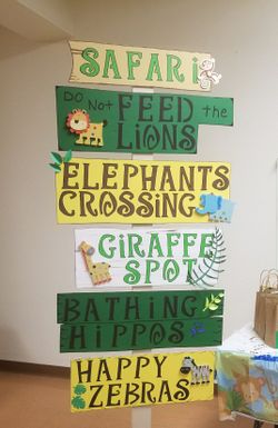 Party safari sign