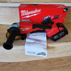Milwaukee M18 18V Lithium-Ion Brushless Cordless 4-1/2 in./5 in. Grinder w/Paddle Switch w/(1)5ah Battery (Firm on price))