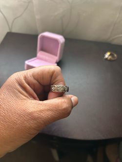 10kt white gold cross ring