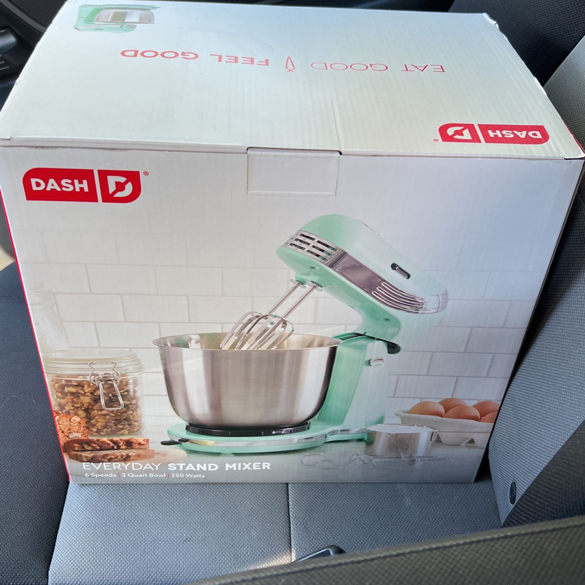 Dash 6 Speed Mixer