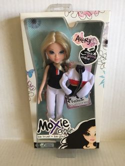 Moxie Girls Avery Be True Be You MGA Doll