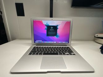 *Apple MacBook Air 13” 2015 w/Microsoft Office Suite* *macOS Monterey  12.7.6  ** Price $ 180