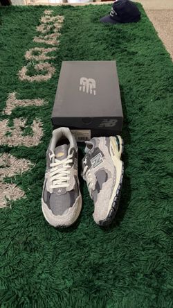 New Balance Protection Pack 2002r Size 8