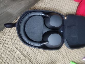 Sony wh-1000XM5