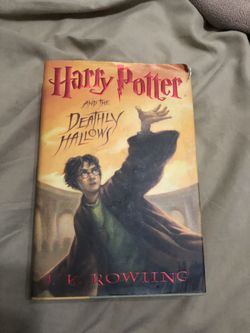 Harry Potter and The Deathly Hallows Hardcover