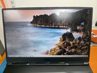 MSI GL75 Leopard Gaming Laptop (Steel Series)