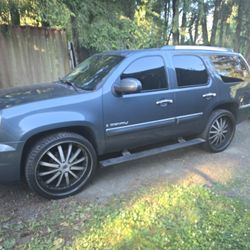 2007 GMC Denali 