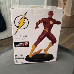 Limited edition Flash Statue