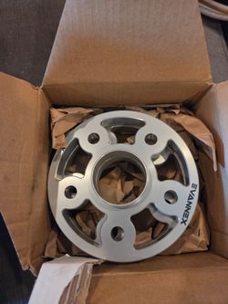 Brand new Evannex wheel spacers