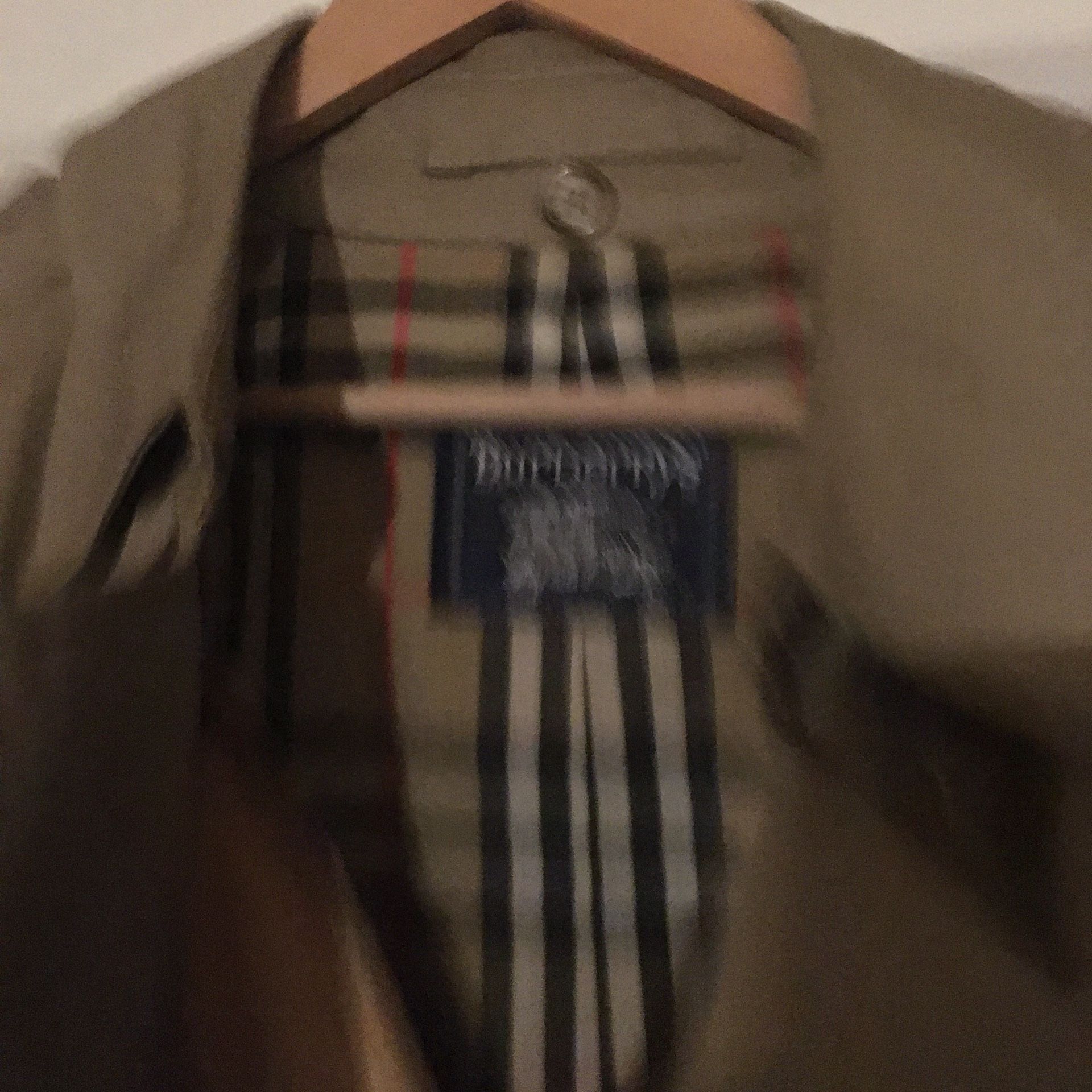 Men’s Burberry Trench Coat With Wool Button In Lining
