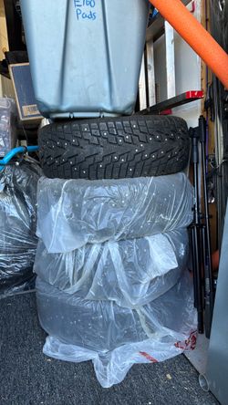 GT Radial Ice Pro Studded Snow Tires 215/55/R17