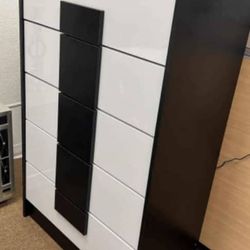 Bedroom set (Ask for price)