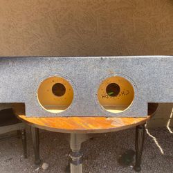Box for truck fits 2 10”