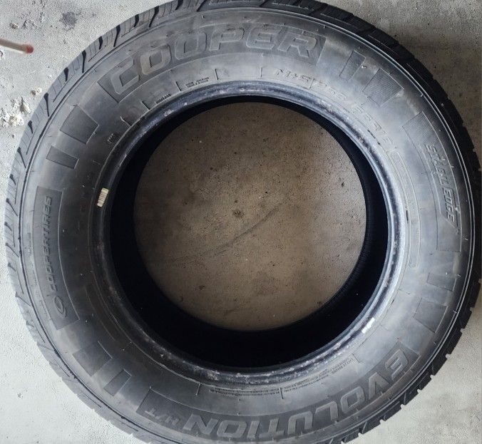 Cooper Evolution H/T All Season 255/65R18 111T
