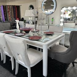 8 Pc Dining Set 