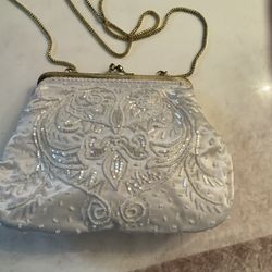 Beaded White Evening Bag With Shoulder Strap