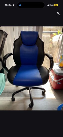 Blue gaming chair