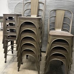 Set  Of Barstools And Chairs 
