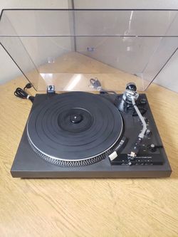 Technics SL-1900 Turntable Direct Drive Automatic Turntable Record Player Black