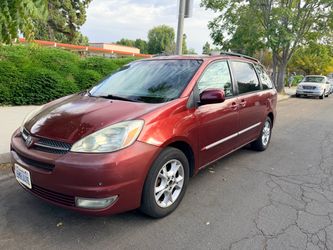 2005 Toyota Sienna