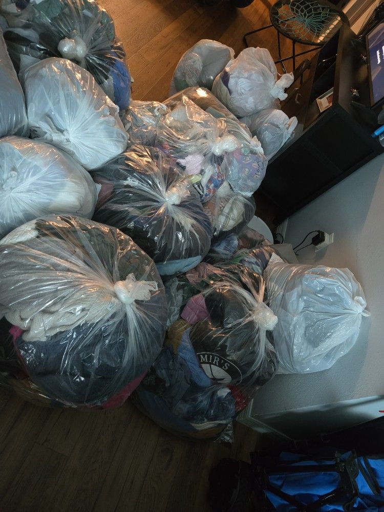 Clothes 