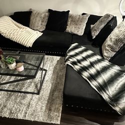 PRICE DROP – Black Sectional Sofa – Must Pick Up Before End of Month