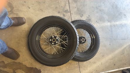 Harley Davidson rims came off a sportster