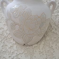 Wall Planter, Urn