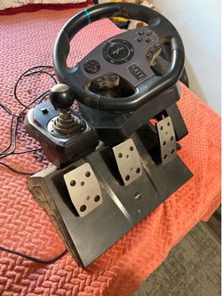 Gaming steering wheel