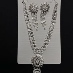 Silver Custom Jewelry Set for Wedding And Quinceañeras