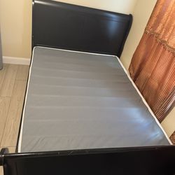 Queen Bed With Metal Box Spring 