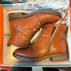 Women boots
