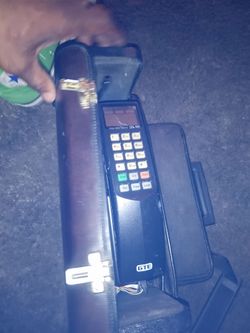 Old school brick phone own a piece of history
