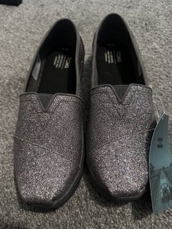 Brand New Girls Tom Shoes