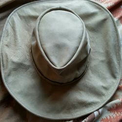 genuine leather hat,  made in Mexico size L 