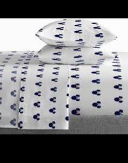 NIB Disney Minnie Mouse Bed Sheet Set