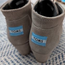 TOMS Ankle Boot